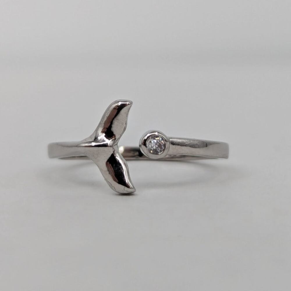 925 Sterling Silver Dolphin Whale Tail Adjustable Ring Nautical Fish Fin Beach